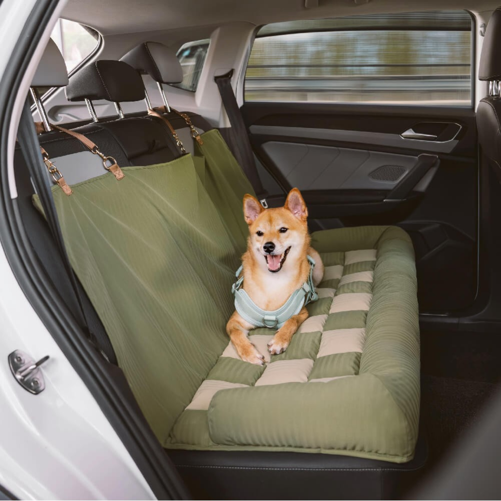 Dog Car Seat Bed with Bolstered Edges & Chessboard Pattern for Travel