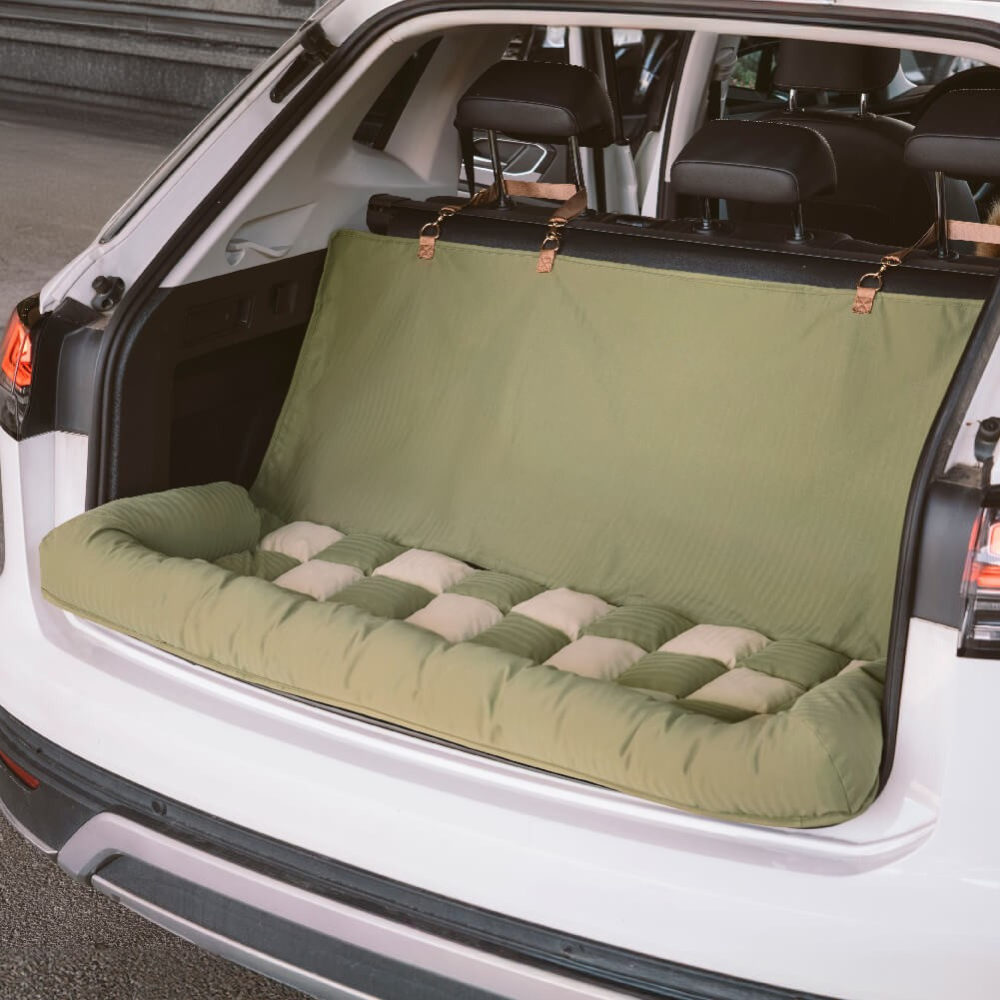 Dog Car Seat Bed with Bolstered Edges & Chessboard Pattern for Travel