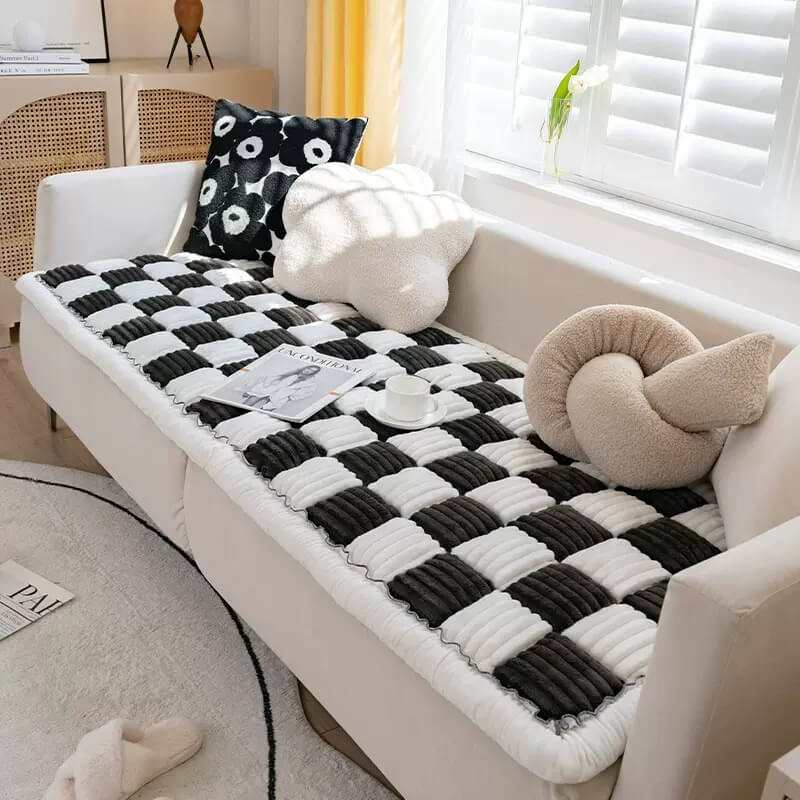 Pet Mat Bed | Cream Plaid Pattern, Chenille Fabric 2