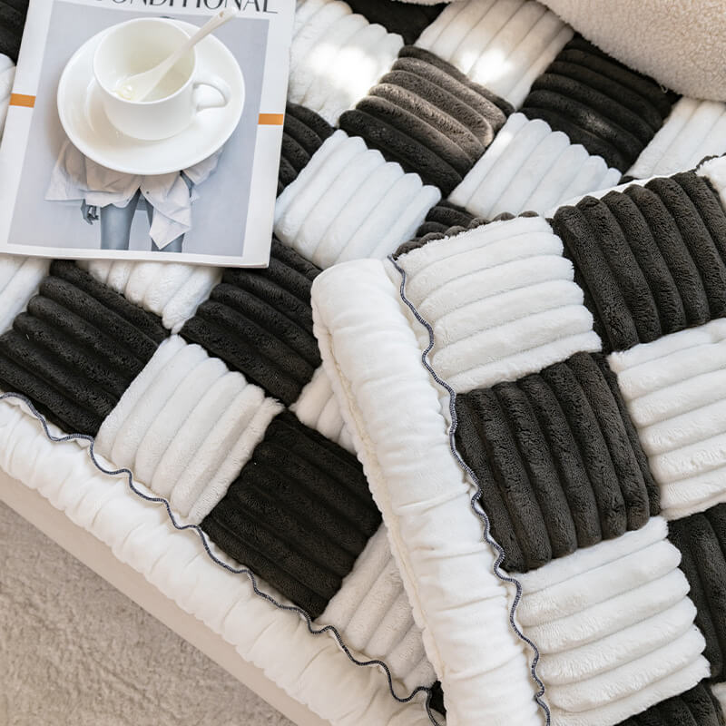 Pet Mat Bed | Cream Plaid Pattern, Chenille Fabric 5