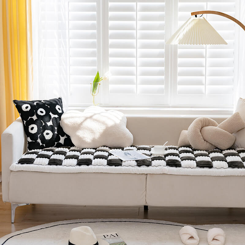 Pet Mat Bed | Cream Plaid Pattern, Chenille Fabric 8
