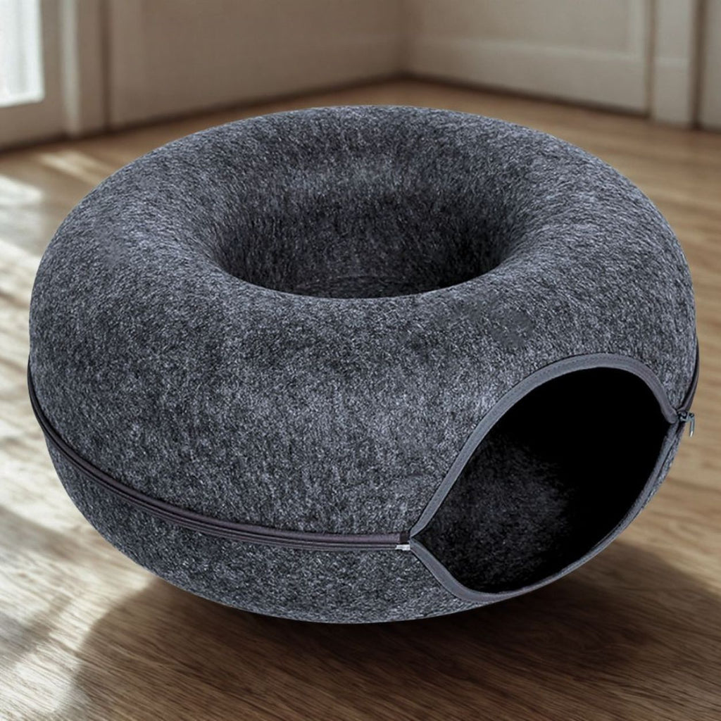 Enclosed Plush Cat Bed with Private Resting Space